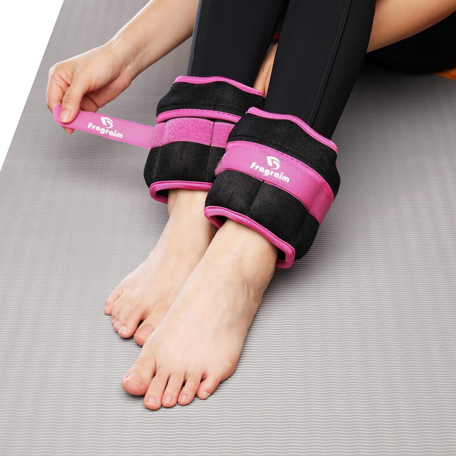 Adjustable Ankle Weights 5 LBS Pair with Removable Weight for Jogging, Gymnastics, Aerobics, Physical Therapy